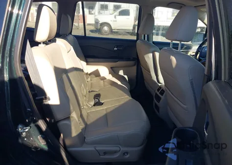 2018 Honda Pilot Ex-L z USA, uszkodzony, nr VIN 5FNYF5H58JB032356